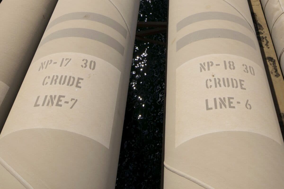 Saudi Arabia’s Crucial East-West Pipeline Hit by Drone Attack - Bloomberg.com image